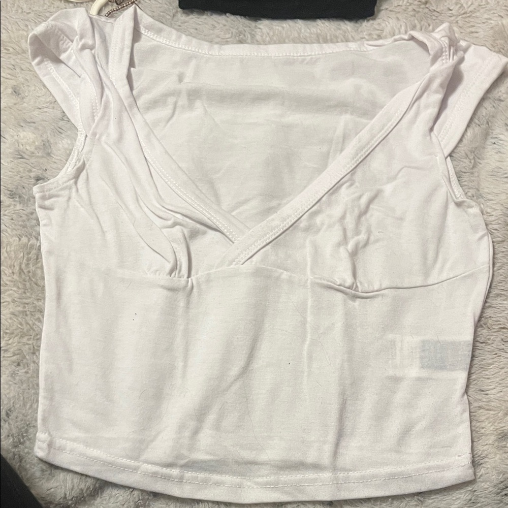 SHEIN White Crop Top for Women